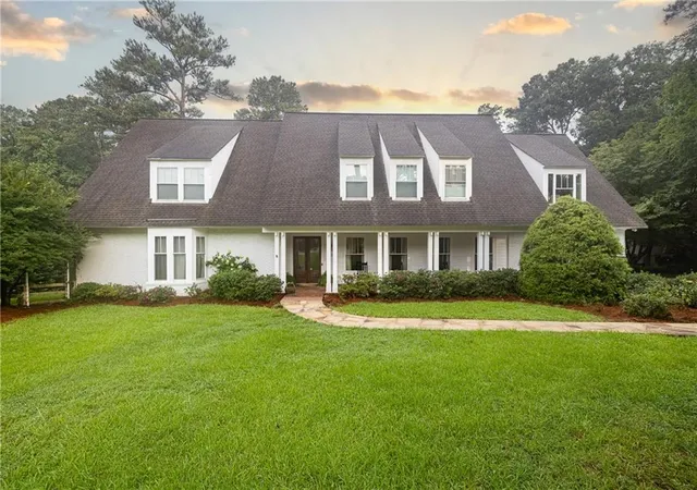 Photo 1 of Single family home for sale at 2804 Margaret Mitchell Dr Nw, Atlanta, GA 30327 | MLS# 7820144 | Listing updated on 2026-08-22