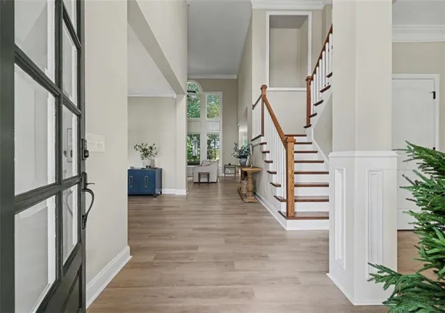 2nd image of 6105 Providence Lake Dr, Gainesville, GA 30506 | MLS# 7814115