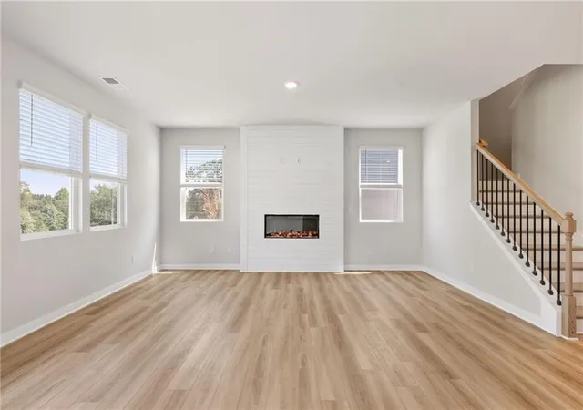 Photo 3 of Sale Pending at 1999 Brookhill Way, Snellville, GA 30078 | MLS# 7782828 | Listing updated on 2026-08-28