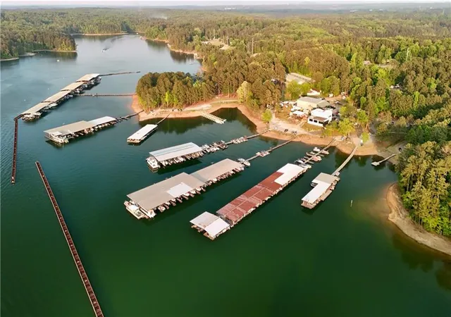 8th image of 5989 Se Groovers Landing Rd Se, Acworth, GA 30102 | MLS# 7697306