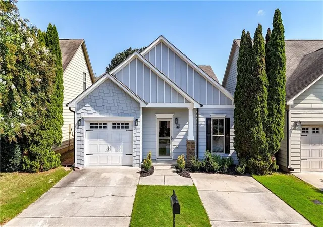 1st image of 32 Samuel Wy Nw, Cartersville, GA 30121 | MLS# 7821323