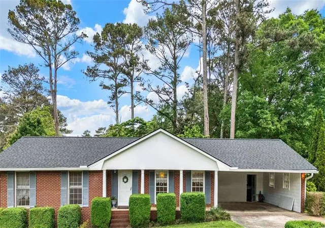 Photo 3 of Sale Pending at 5597 Bob White Cir, Lilburn, GA 30047 | MLS# 7814091 | Listing updated on 2026-09-10