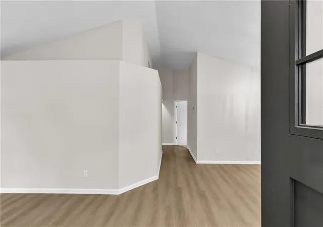 Photo 4 of Sale Pending at 713 Stonebridge Wy, Lithonia, GA 30058 | MLS# 7828689 | Listing updated on 2026-09-06