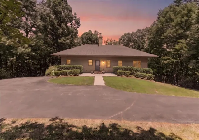 Homes for sale in Cleveland, GA | 37 Gold Ditch Rd, Cleveland, GA 30528 | MLS# 7771762