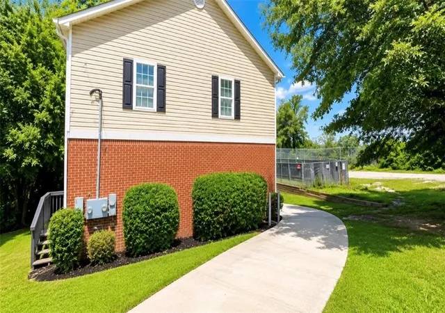 3rd image of 308 Anderson Ave Nw, Atlanta, GA 30314 | MLS# 7826116