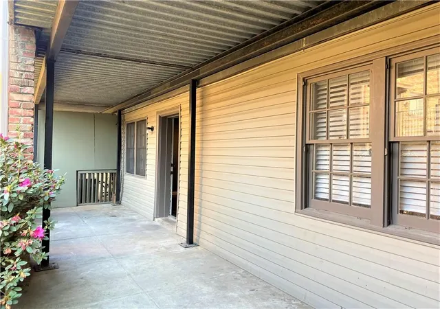 Photo 2 of Condo for sale at 3079 Colonial Way #J, Atlanta, GA 30341 | MLS# 7803936 | Listing updated on 2026-09-28