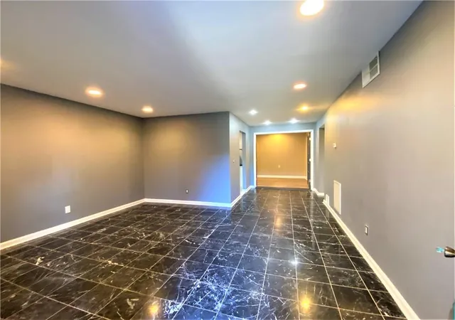 Photo 3 of Condo for sale at 3079 Colonial Way #J, Atlanta, GA 30341 | MLS# 7803936 | Listing updated on 2026-09-28