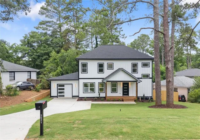 2nd image of 2621 Patrick Ct Se, Atlanta, GA 30317 | MLS# 7792116