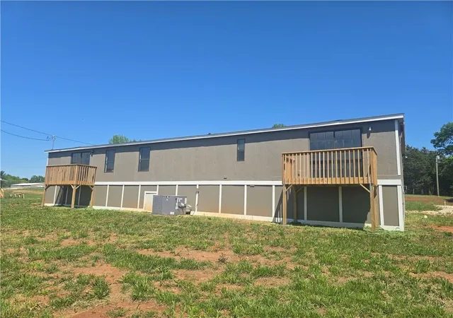 Photo 3 of Single family home for sale at 2525 Rock Pillar Rd, Carnesville, GA 30521 | MLS# 7808913 | Listing updated on 2026-09-15