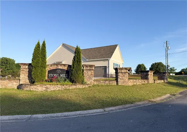 23rd image of 113 Mill Stone Ln Se, Calhoun, GA 30701 | MLS# 7771945