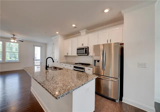 Photo 1 of Townhouse for sale at 6532 Beacon Dr, Sandy Springs, GA 30328 | MLS# 7799442 | Listing updated on 2026-10-27