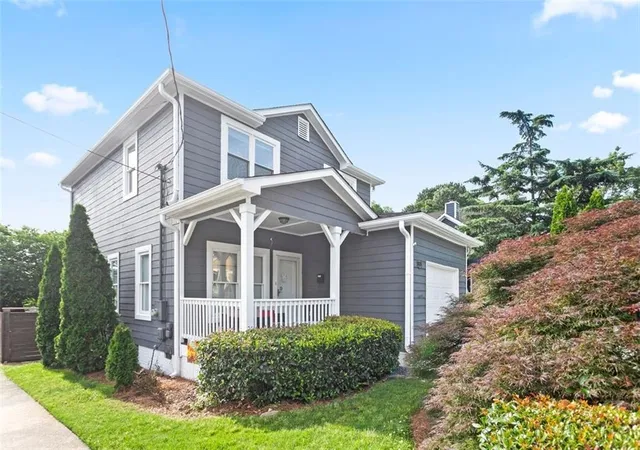 Photo 2 of Sale Pending at 562 Terry St Se, Atlanta, GA 30312 | MLS# 7774914 | Listing updated on 2026-09-02