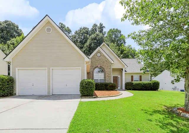 Photo 1 of Sale Pending at 1610 Brisbane Dr, Dacula, GA 30019 | MLS# 7827905 | Listing updated on 2026-09-11