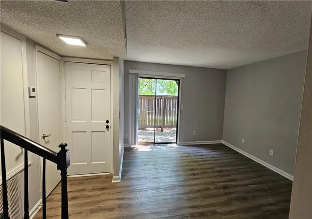 3rd image of 1403 Stone Mill Tr, Stone Mountain, GA 30083 | MLS# 7798468