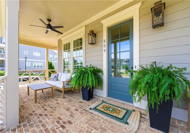 Photo 3 of Sale Pending at 559 South Clb Dr, Woodstock, GA 30188 | MLS# 7812675 | Listing updated on 2026-08-22