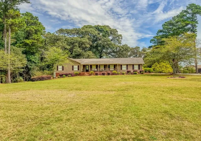 2nd image of 1152 Harbins Rd, Dacula, GA 30019 | MLS# 7716766