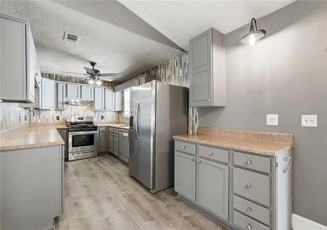 Photo 3 of Single family home for sale at 107 Riverchase Dr, Woodstock, GA 30188 | MLS# 7803806 | Listing updated on 2026-08-10