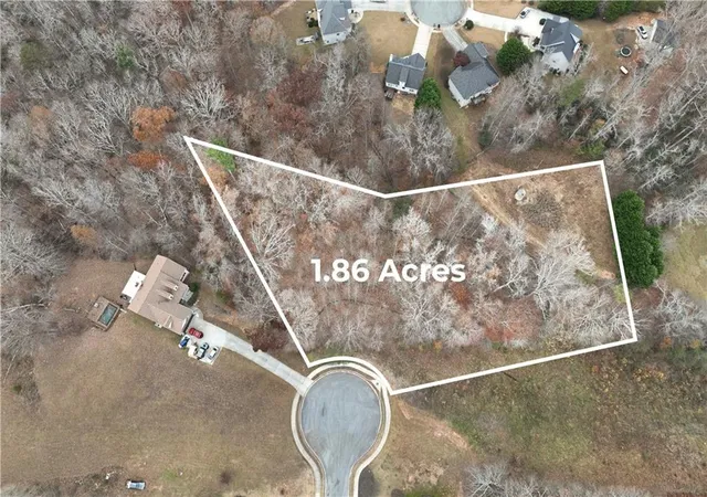 Homes for sale in Gainesville, GA | 4528 Hoskins Dr, Gainesville, GA 30506 | MLS# 7682586