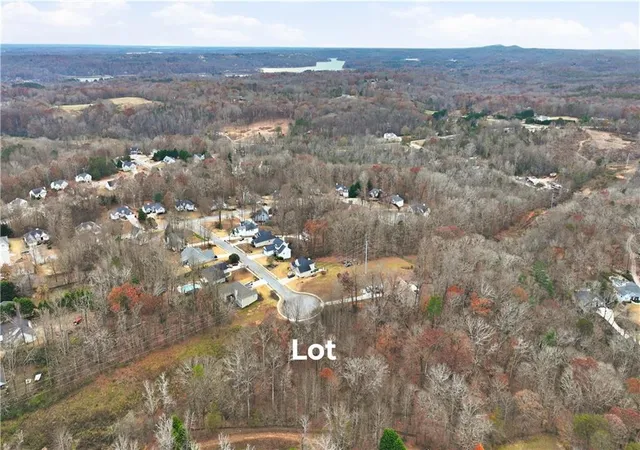 Homes for sale in Gainesville, GA | 4528 Hoskins Dr, Gainesville, GA 30506 | MLS# 7682586