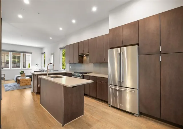 Photo 4 of Townhouse for sale at 616 Angier Ave NE #5, Atlanta, GA 30308 | MLS# 7816317 | Listing updated on 2026-09-26