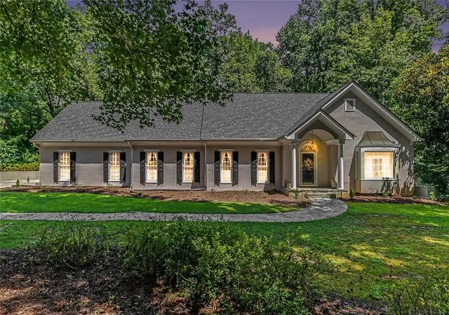 Photo 1 of Sale Pending at 3040 Spalding Dr, Sandy Springs, GA 30350 | MLS# 7804137 | Listing updated on 2026-10-26
