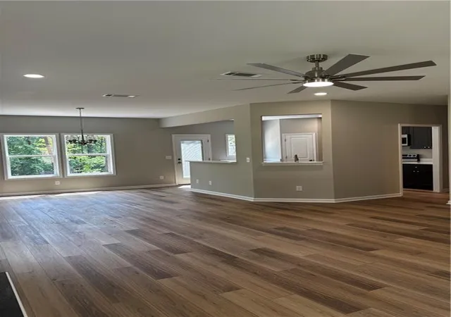 Photo 4 of Single family home for sale at 15 Oriole Cir, Monticello, GA 31064 | MLS# 7673778 | Listing updated on 2026-09-28