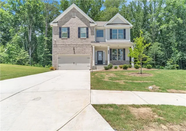 Photo 3 of Single family home for sale at 2230 Highridge Point Dr, Lithia Springs, GA 30122 | MLS# 7782905 | Listing updated on 2026-09-15