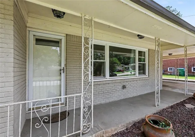 Photo 3 of Sale Pending at 2679 Buena Vista Ave, Atlanta, GA 30340 | MLS# 7787411 | Listing updated on 2026-08-19