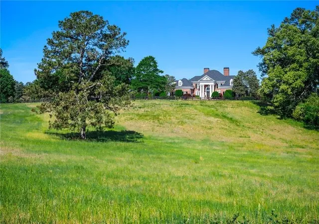 4th image of 1400 Paul Aiken Rd, Dallas, GA 30157 | MLS# 7812023