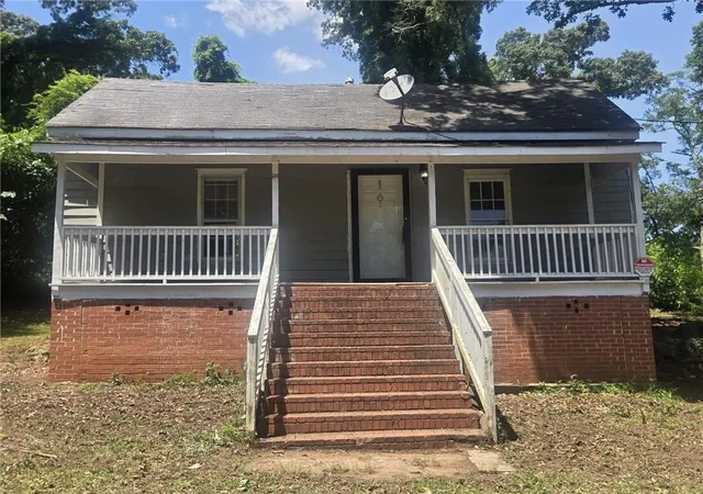 1st image of 71 Sargent Railroad Ave, Newnan, GA 30263 | MLS# 7792095