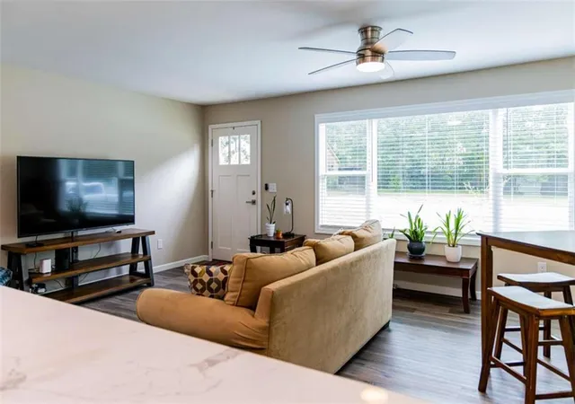 Photo 4 of Sale Pending at 803 Charlton St, Rome, GA 30165 | MLS# 7803928 | Listing updated on 2026-08-28
