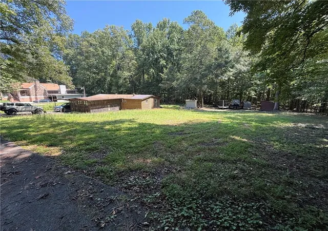 1st image of 185 Smyrna St Se, Acworth, GA 30101 | MLS# 7829355