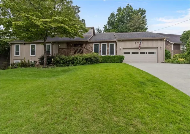 2nd image of 3711 Frey Lake Rd Nw, Kennesaw, GA 30144 | MLS# 7683357