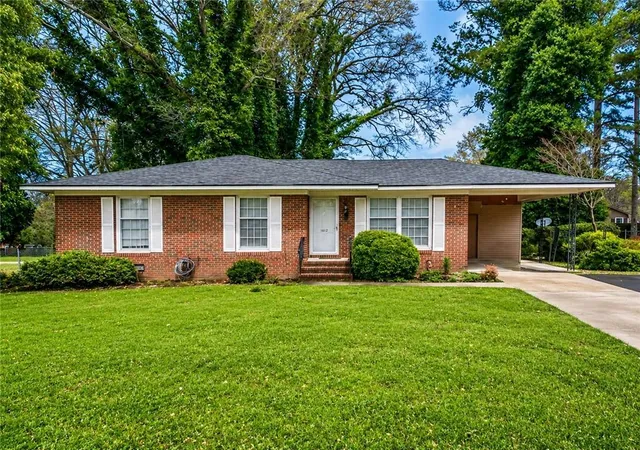 Homes for sale in Cedartown, GA | 263 E Girard Ave E, Cedartown, GA 30125 | MLS# 7742889
