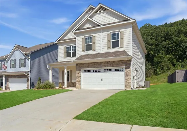 Photo 2 of Single family home for sale at 232 Malbone St Sw, Cartersville, GA 30120 | MLS# 7818788 | Listing updated on 2026-09-25