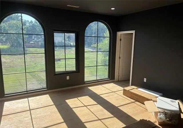 Photo 2 of Single family home for sale at 219 Paschal Blvd Nw, Atlanta, GA 30314 | MLS# 7765359 | Listing updated on 2026-07-23