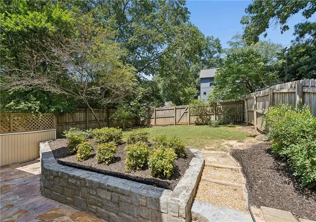 Photo 2 of Townhouse for sale at 2318 Colonial Dr Ne, Atlanta, GA 30319 | MLS# 7829134 | Listing updated on 2026-09-05