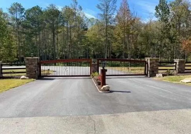 3rd image of 37 Blalock Mountain Rd, Ellijay, GA 30540 | MLS# 7774759
