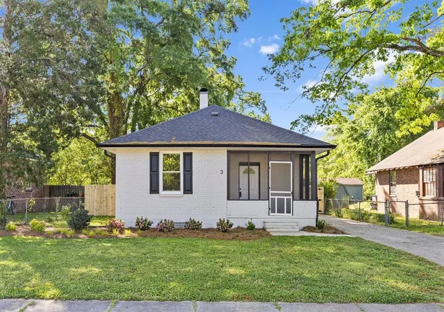 1st image of 3 Hickory St, Rome, GA 30161 | MLS# 7720880