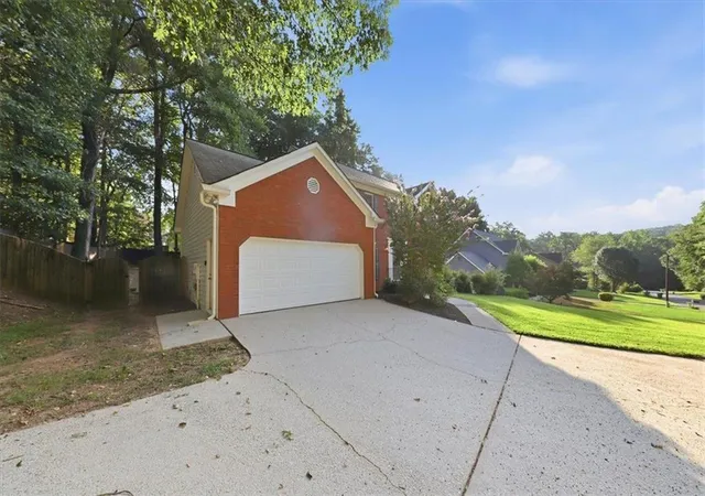 2nd image of 245 St Martins Dr Se, Mableton, GA 30126 | MLS# 7824281