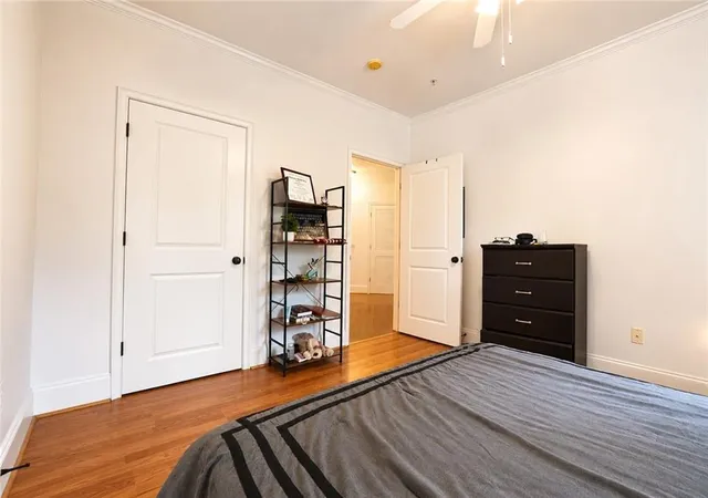 Listing Photo 2 - Condo for sale in building located at 825 Highland Ln Ne, Atlanta, GA 30306 - Unit #1208