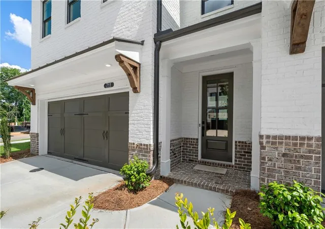 3rd image of 4318 Burton Bend Wy #146, Buford, GA 30518 | MLS# 7761620
