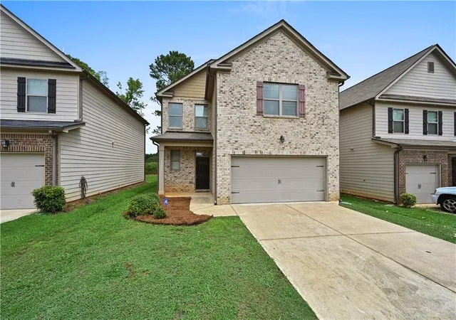 Photo 2 of Single family home for sale at 11805 Lovejoy Xing Blvd, Lovejoy, GA 30228 | MLS# 7799454 | Listing updated on 2026-08-11