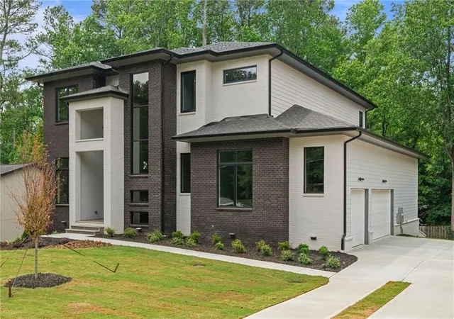 2nd image of 447 Michael Dr, Alpharetta, GA 30009 | MLS# 7816575