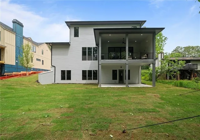 49th image of 447 Michael Dr, Alpharetta, GA 30009 | MLS# 7816575