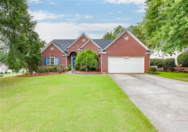 Homes for sale in Suwanee, GA | 3450 Ansley Park Dr, Suwanee, GA 30024 | MLS# 7802076