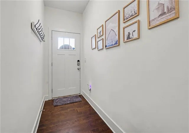 2nd image of 19 Steelwood Dr #Middle, Winder, GA 30680 | MLS# 7811235