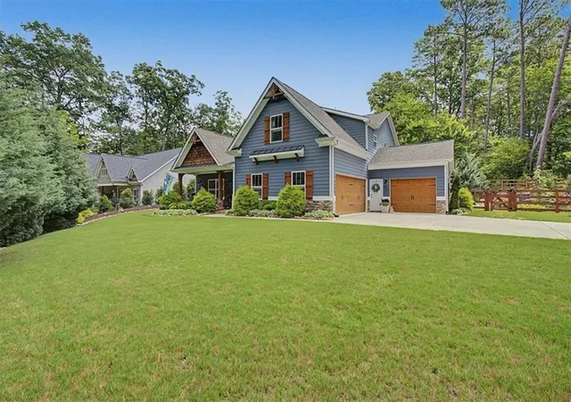 Photo 3 of Sale Pending at 102 Bear Dr, Waleska, GA 30183 | MLS# 7803918 | Listing updated on 2026-09-18
