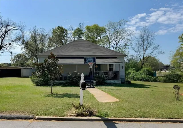 1st image of 5158 Wheat St, Covington, GA 30014 | MLS# 7810570