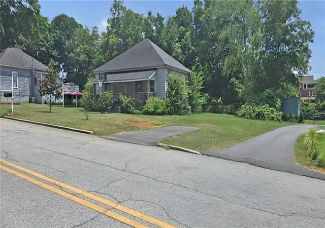 4th image of 5158 Wheat St, Covington, GA 30014 | MLS# 7810570